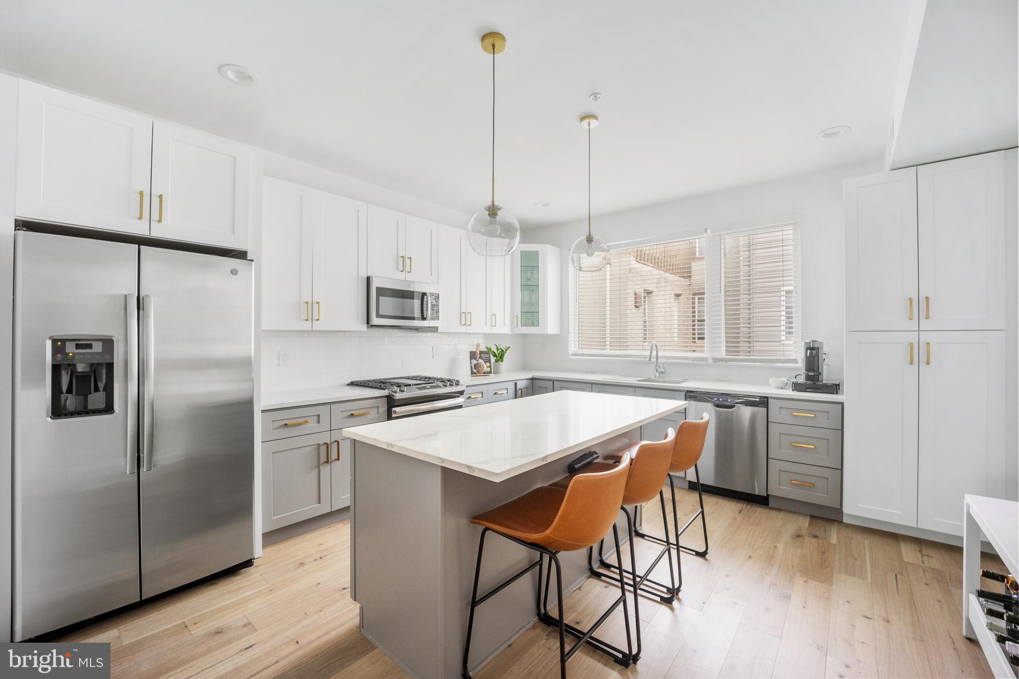 NORRIS SQUARE - Residential