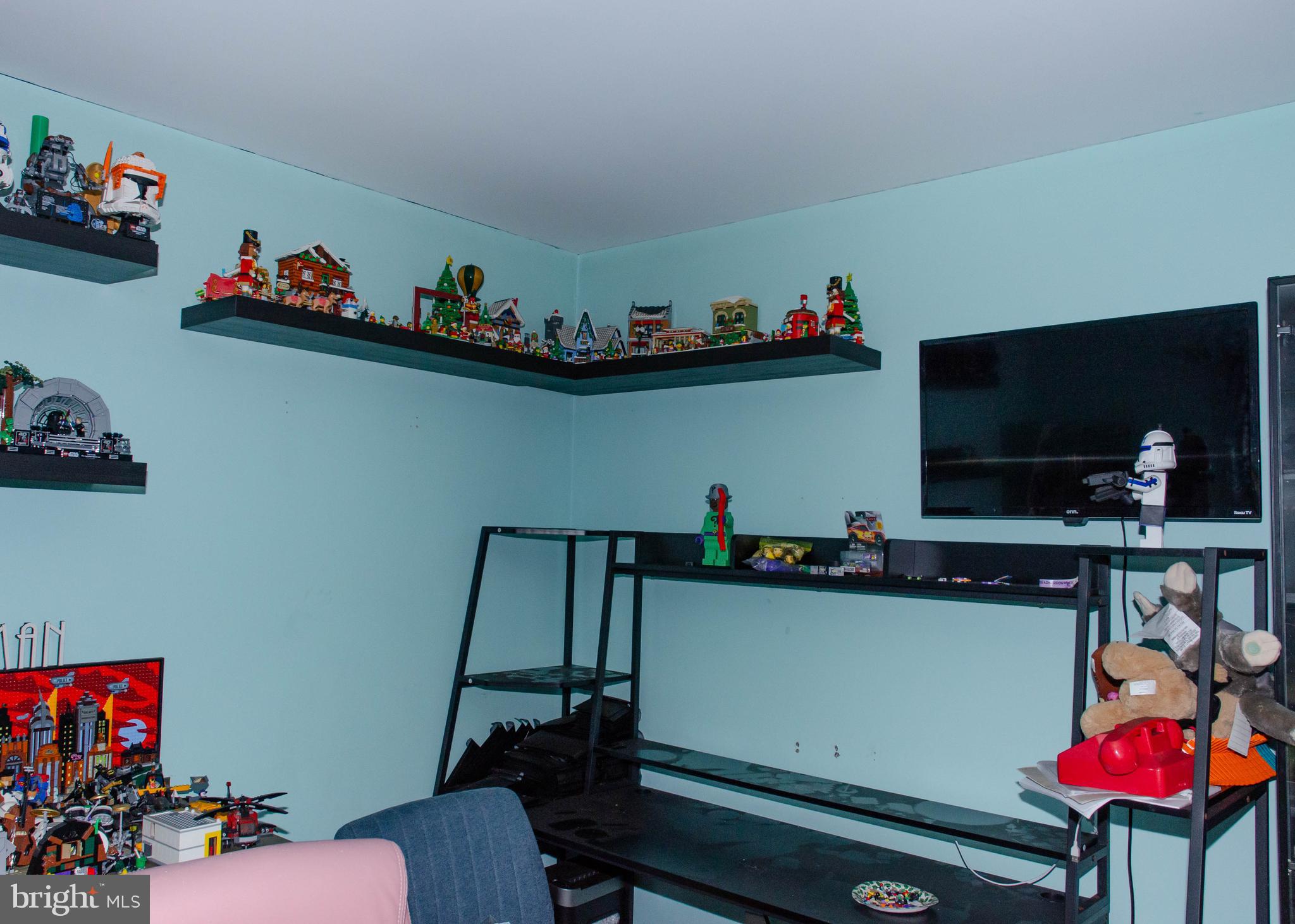 HOLLY RIDGE - Residential