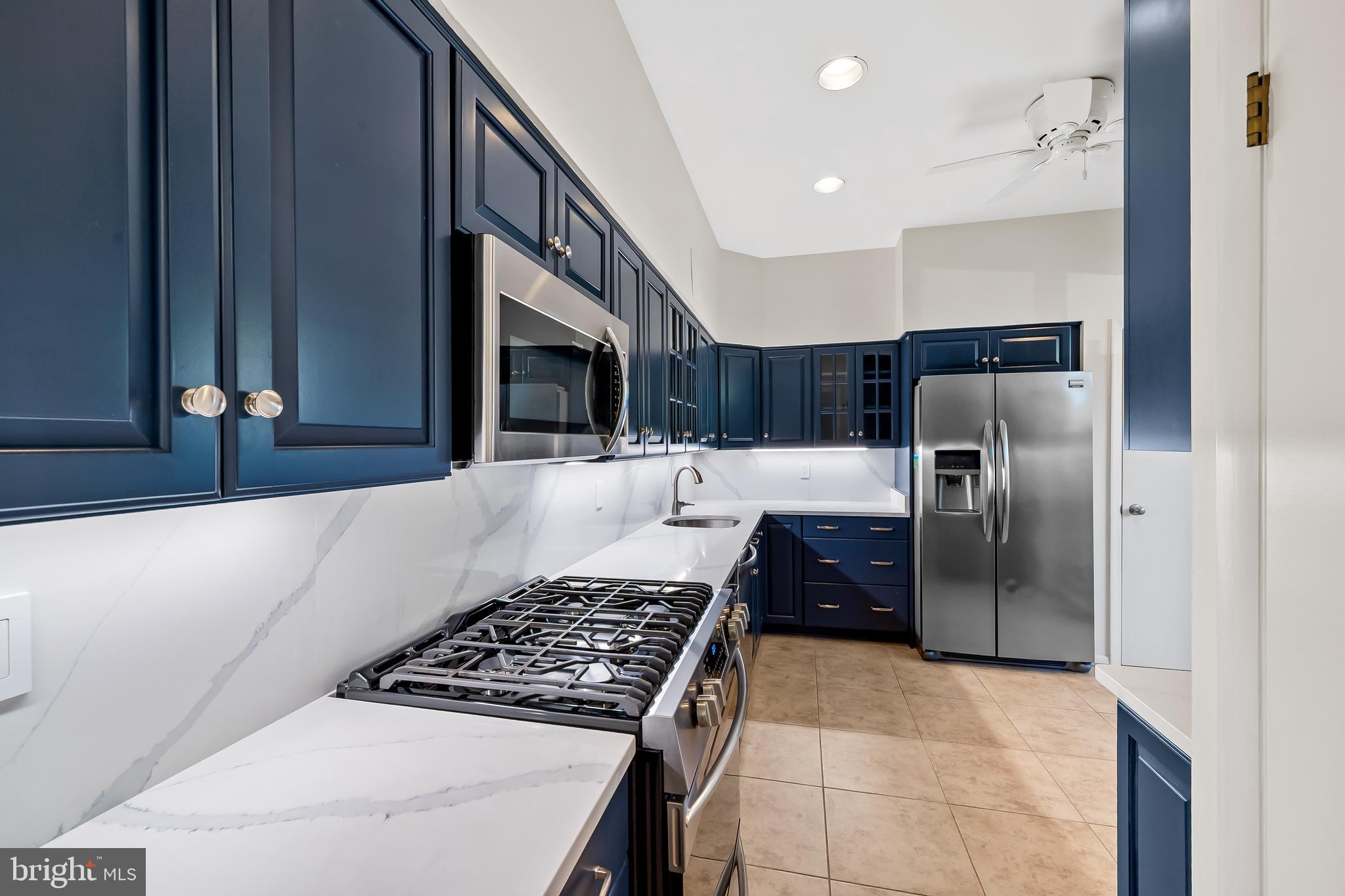 20 PALMER GREEN COURT