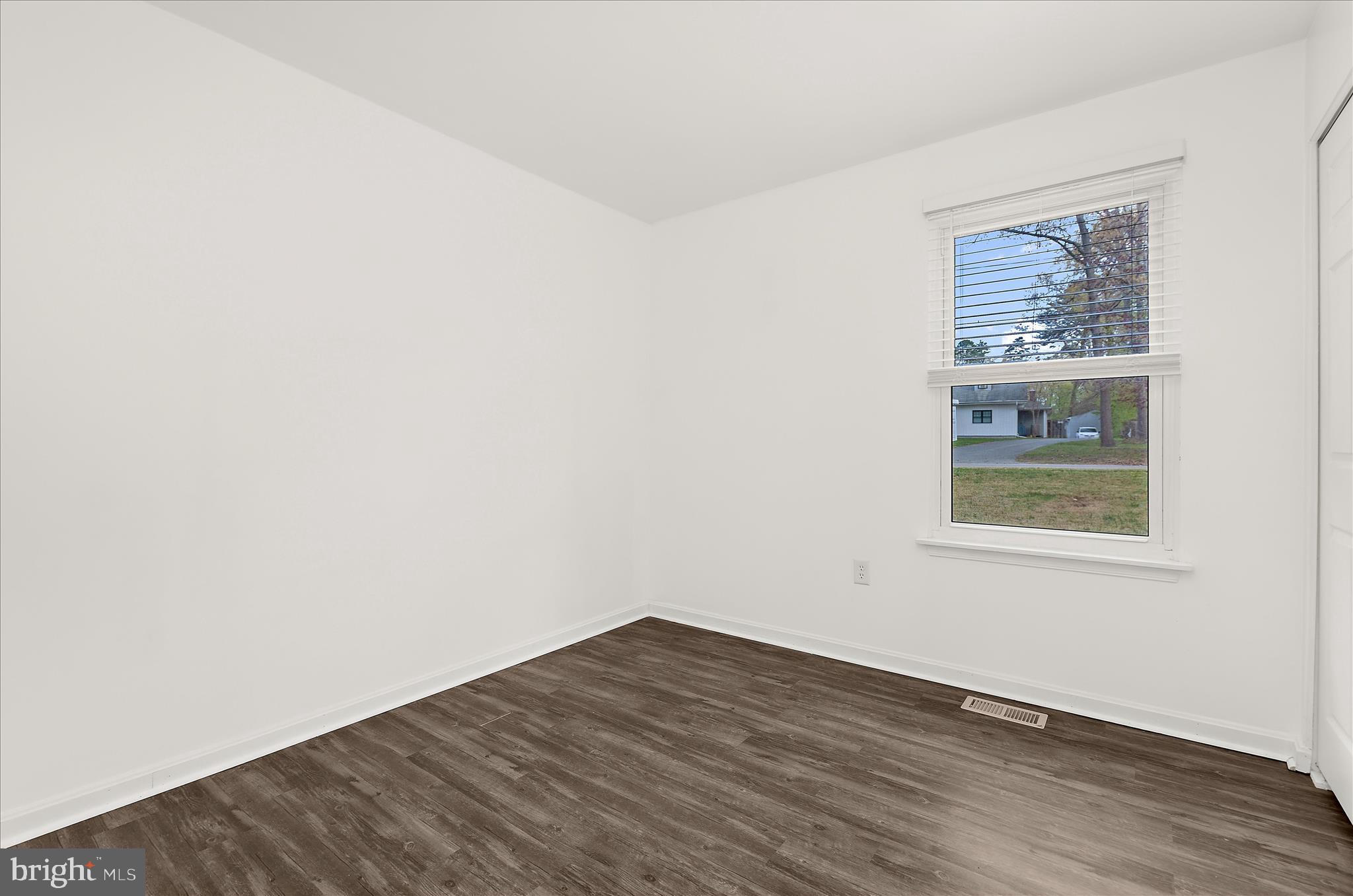 RIVERDALE FOREST - Residential