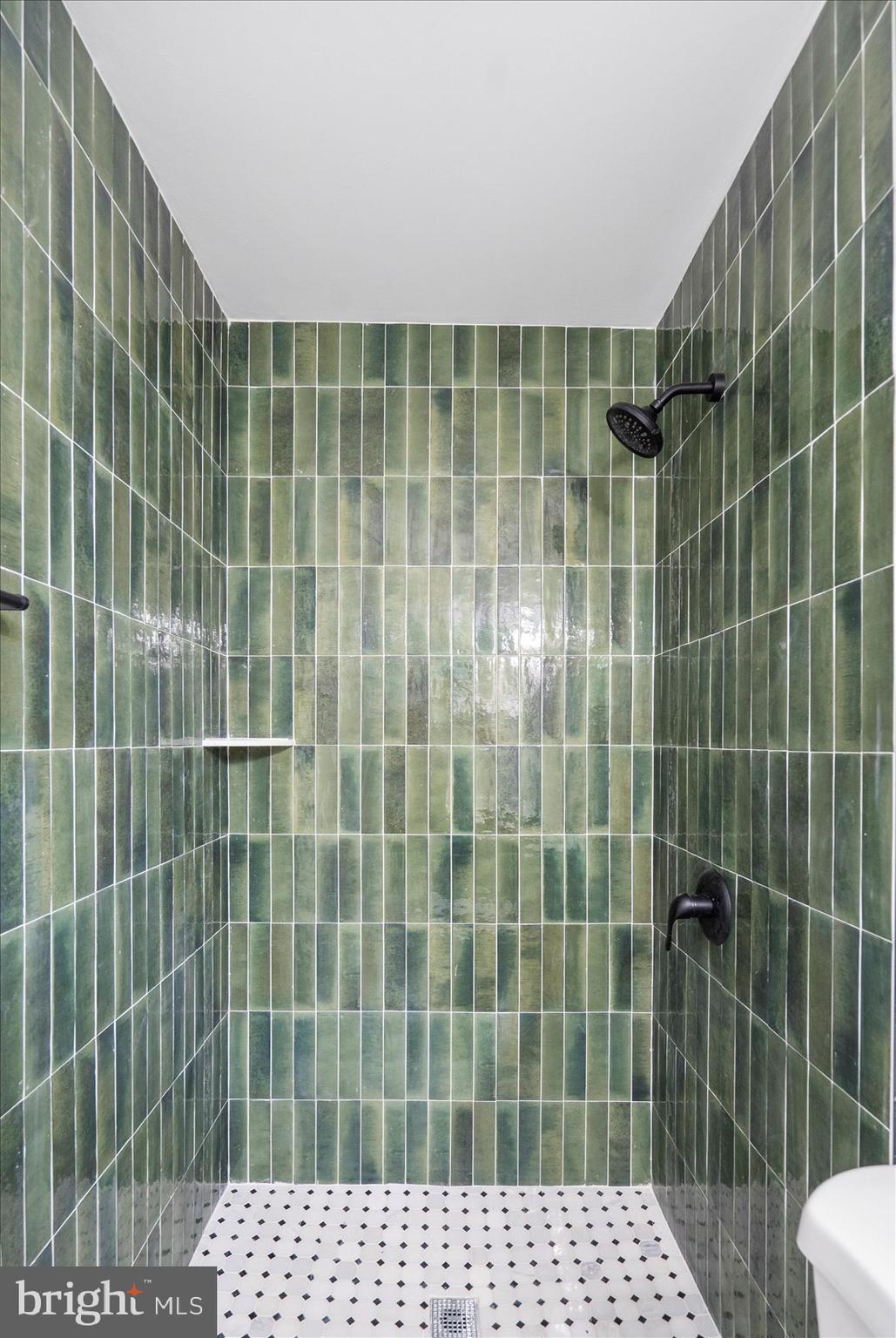 WOODMOOR ESTATES - Residential