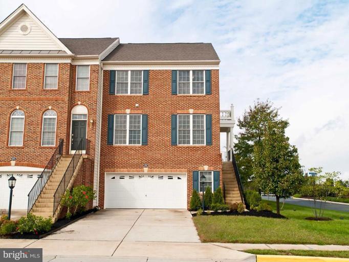 LOUDOUN VALLEY ESTATES - Residential Lease