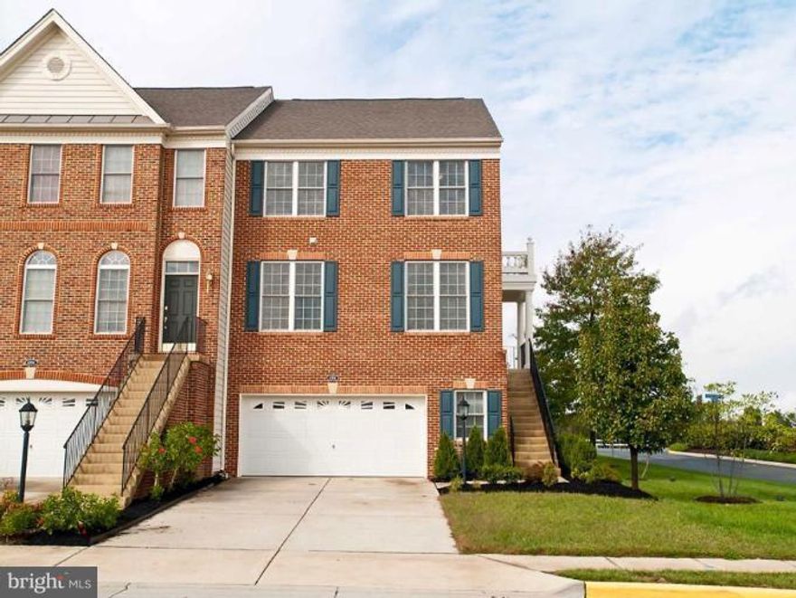 Like New end unit townhme.lawn care, pest control included, 2 car garage, convenient location off Loudoun Cty Pkwy and toll rd.Spacious living rm and dining rm combo, galley kitchen, lots of counter and cabinet space.Dining off kitchen opens to deck.Upper level has 3 bedrms, 2 baths.Wall mounted TV in family rm stays,mounts in master bedrm also stays.