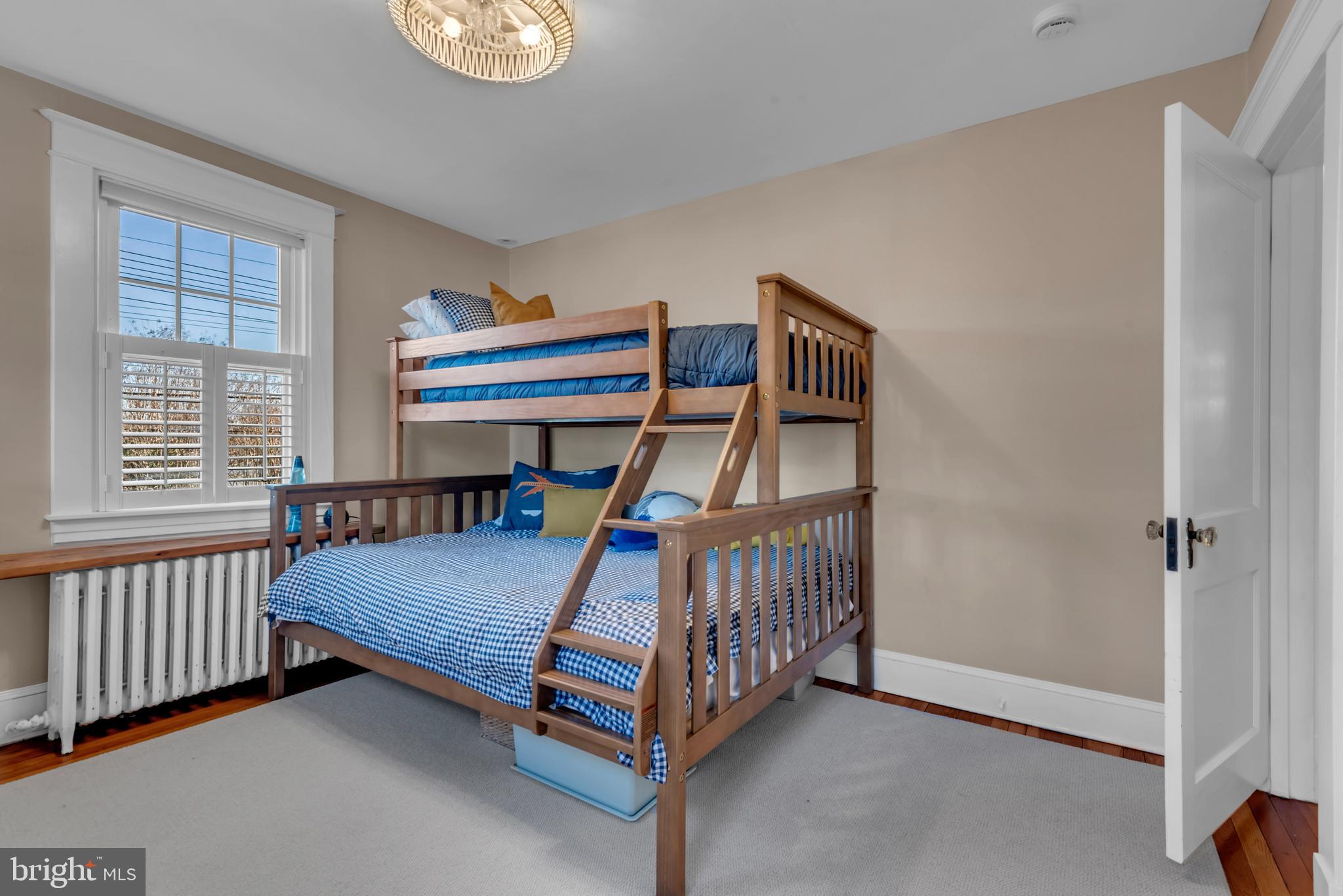 HOMEWOOD - Residential