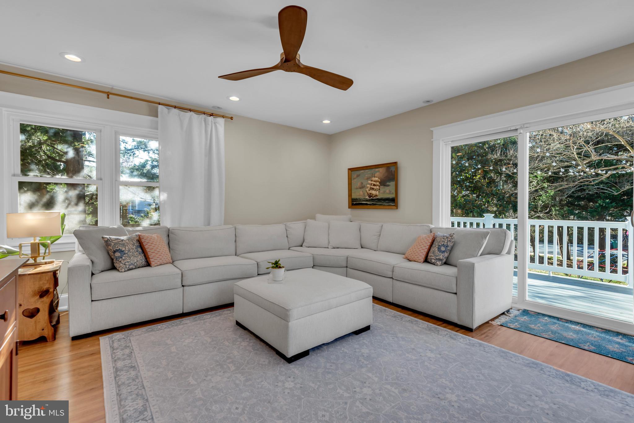 HOMEWOOD - Residential