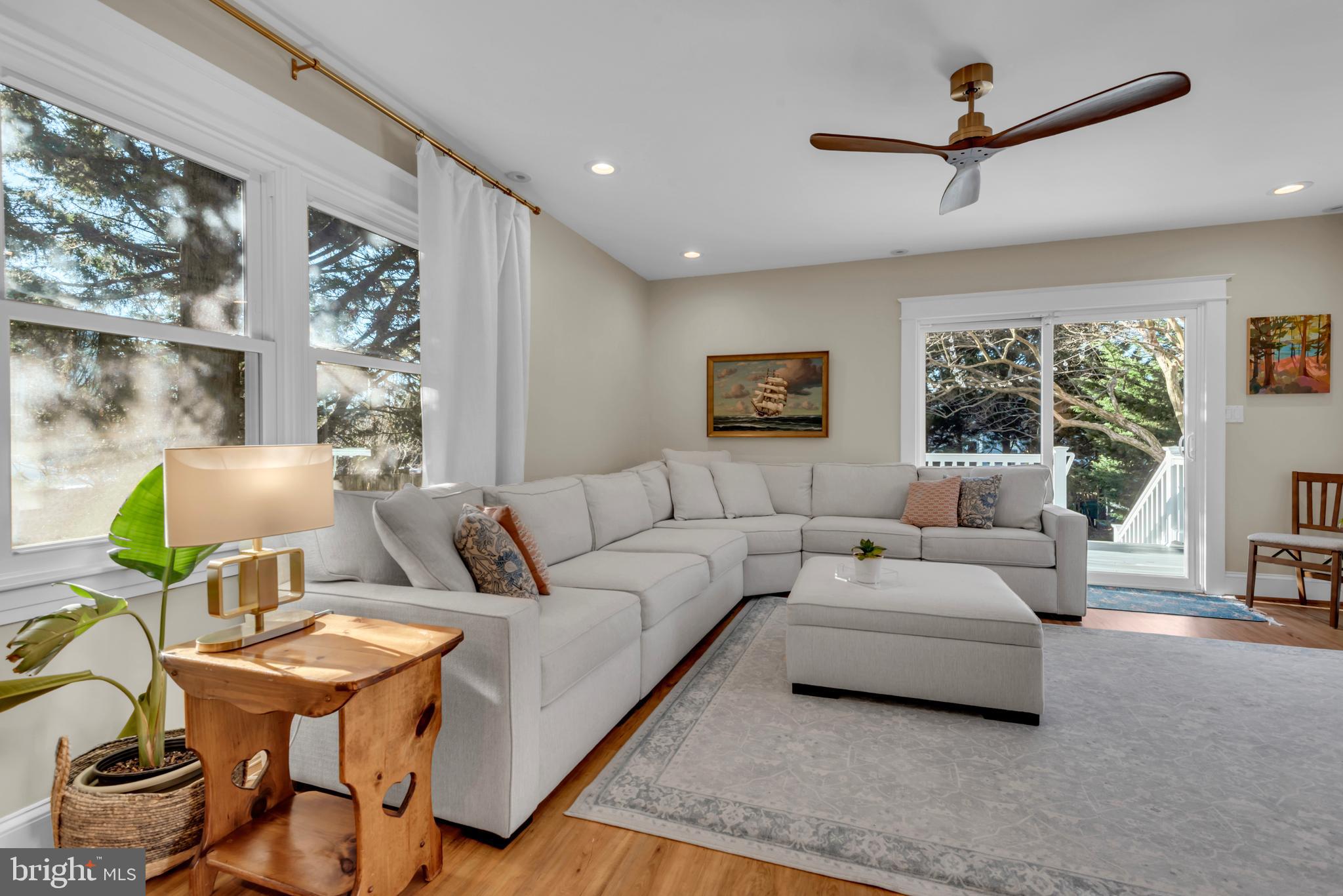 HOMEWOOD - Residential