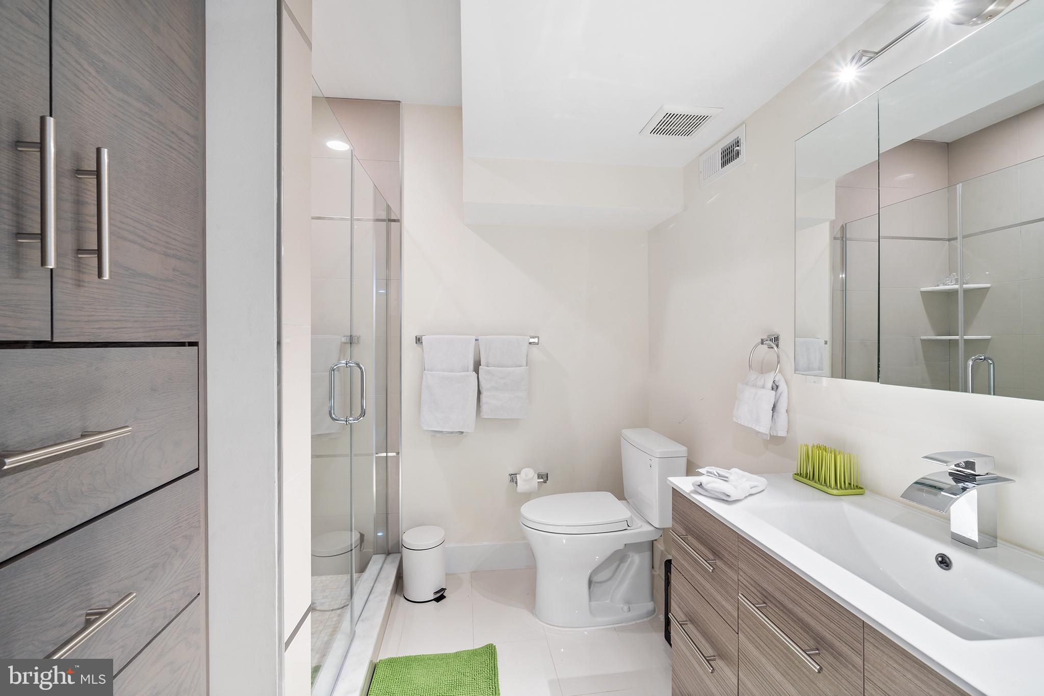 HAWTHORNE - Residential