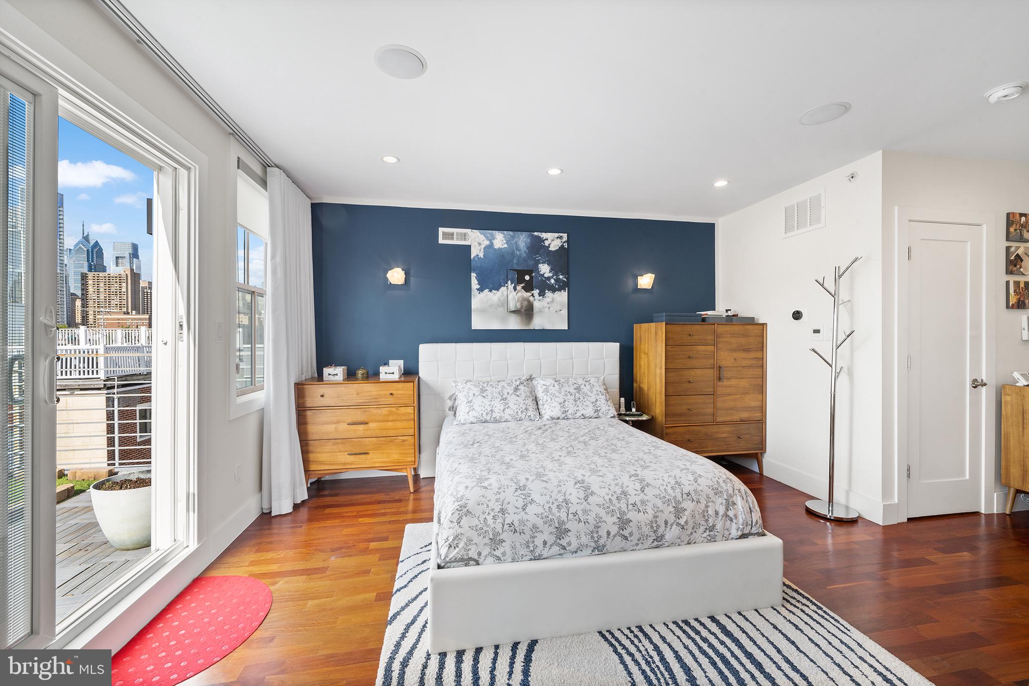 HAWTHORNE - Residential