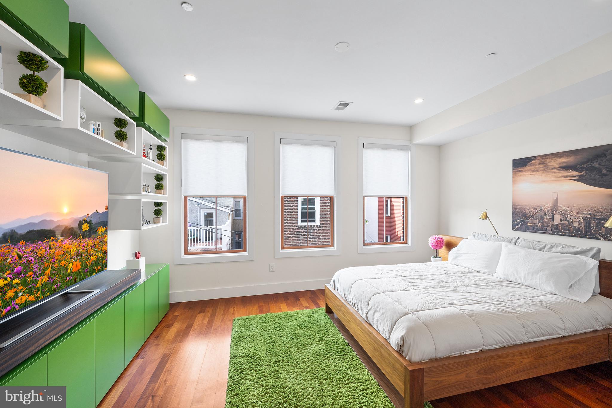 HAWTHORNE - Residential