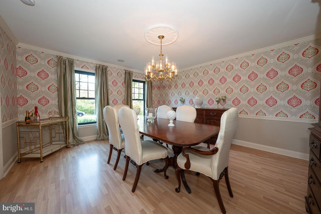 Photo of 800 Maple Glen Lane, WAYNE, PA 19087 (MLS # PADE2102538)