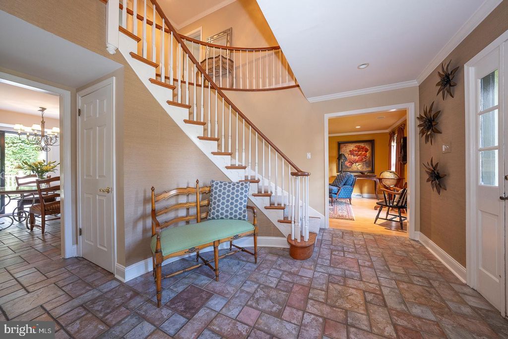 Photo of 800 Maple Glen Lane, WAYNE, PA 19087 (MLS # PADE2102538)