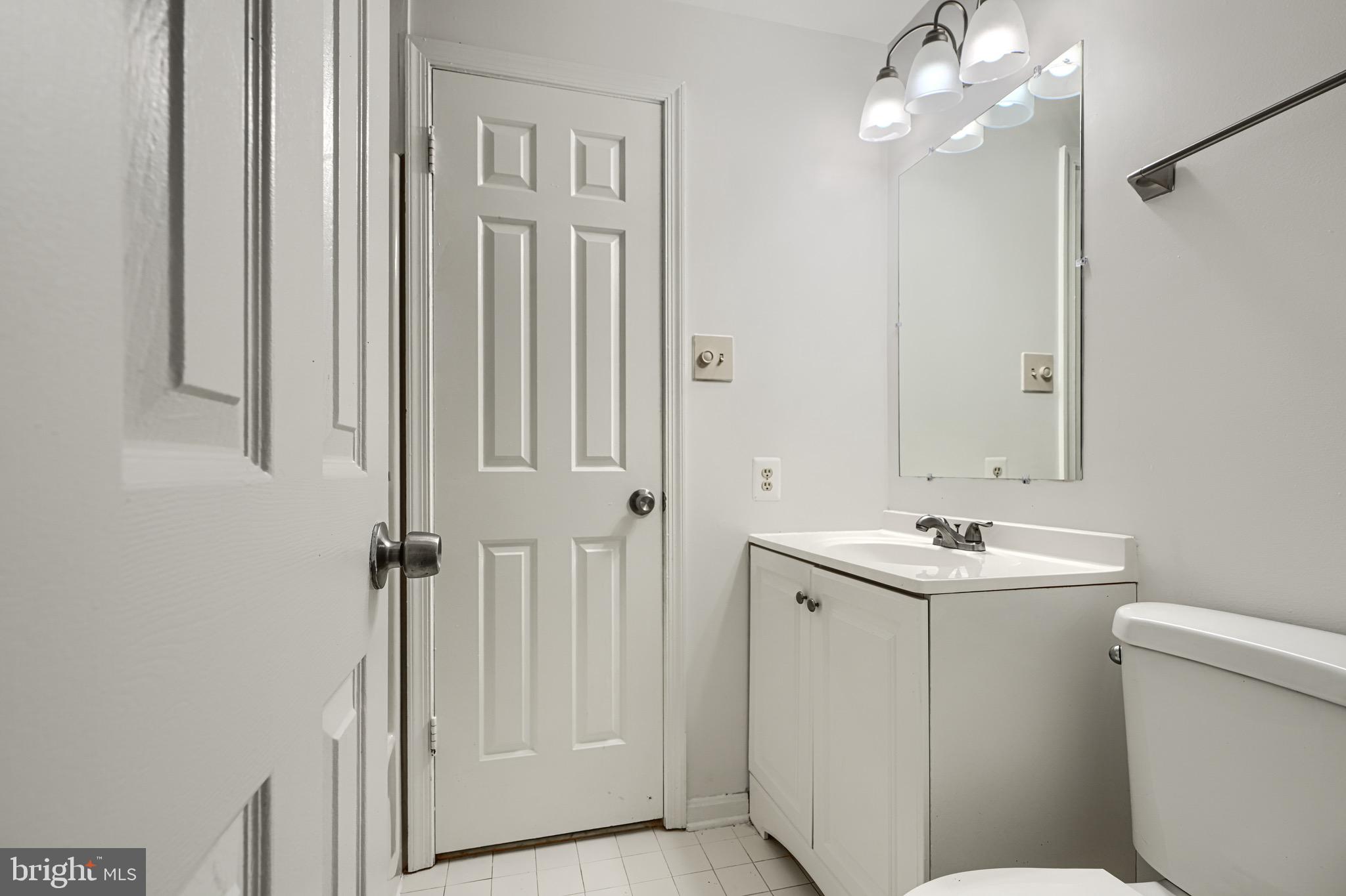 SATYR WOODS - Residential Lease