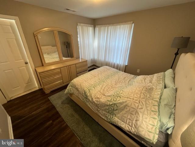 CLUSTERS AT WOODLAWN - Residential