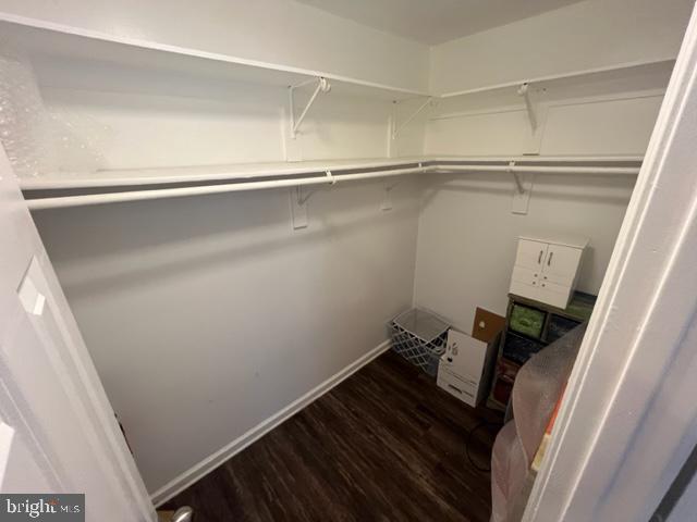 CLUSTERS AT WOODLAWN - Residential