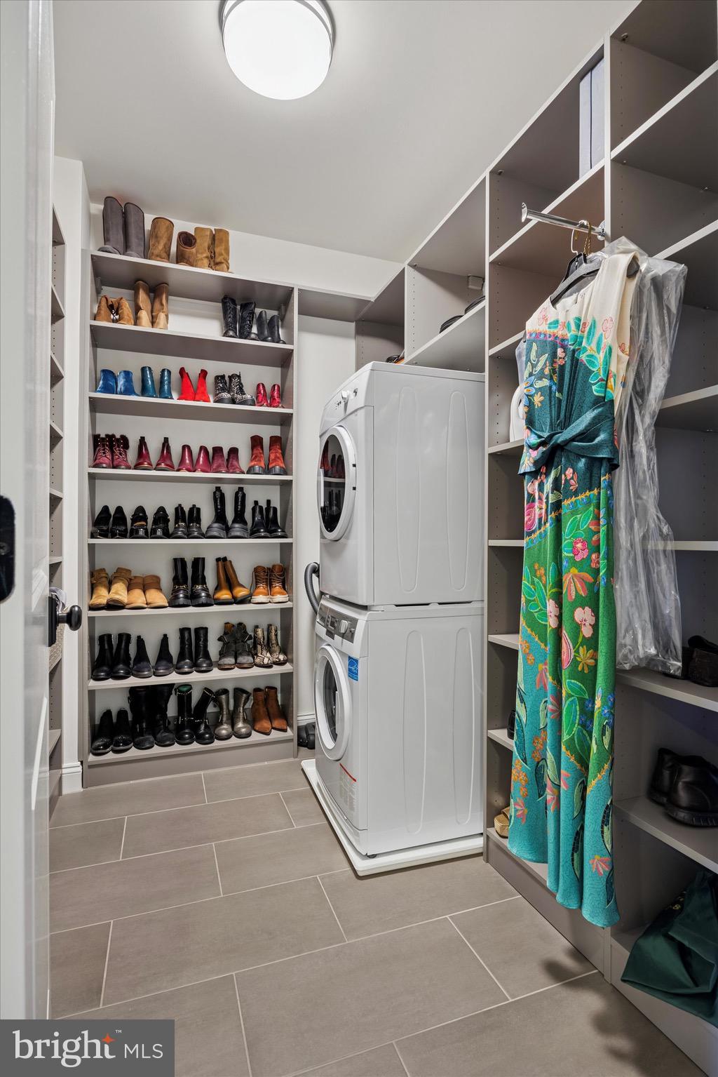 RESERVE AT CREEKSIDE - Residential