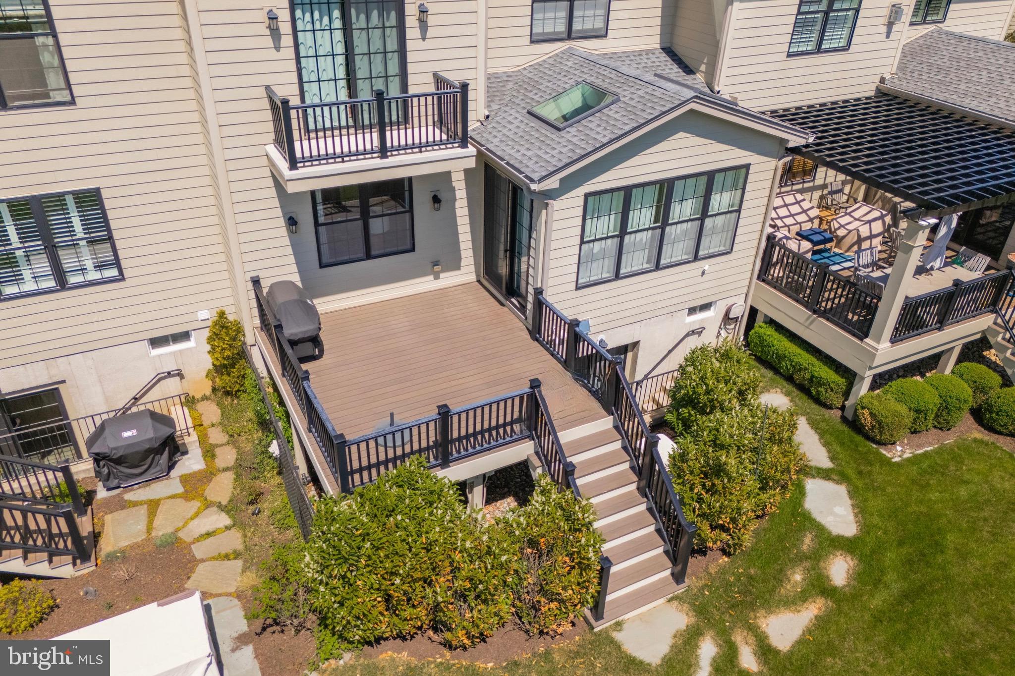 RESERVE AT CREEKSIDE - Residential