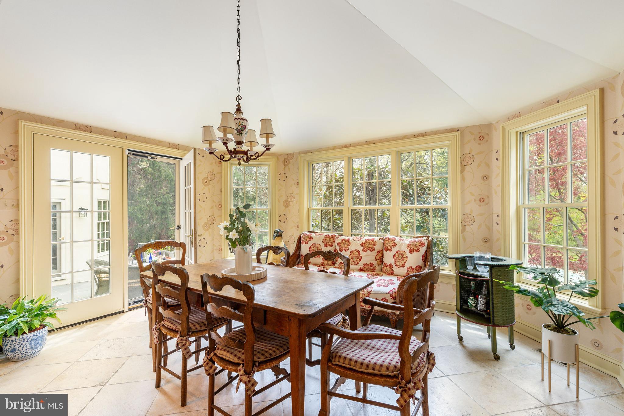 BRYN MAWR - Residential