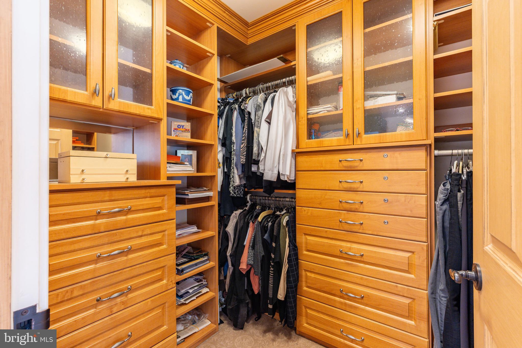 BRYN MAWR - Residential