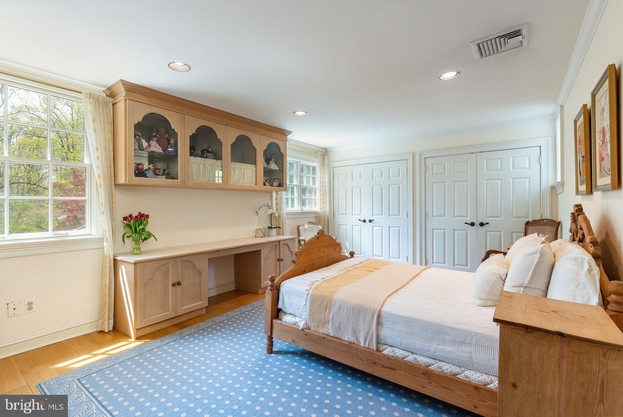 BRYN MAWR - Residential