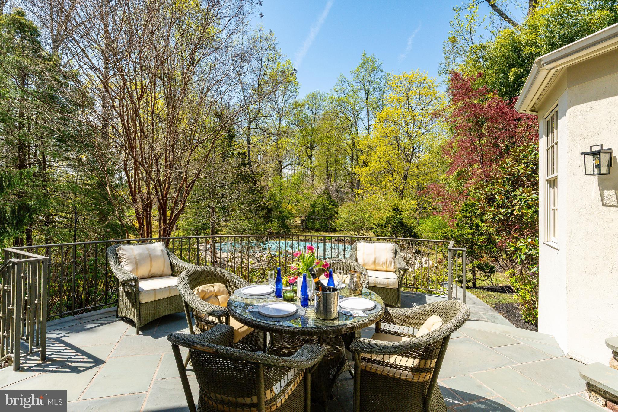 BRYN MAWR - Residential