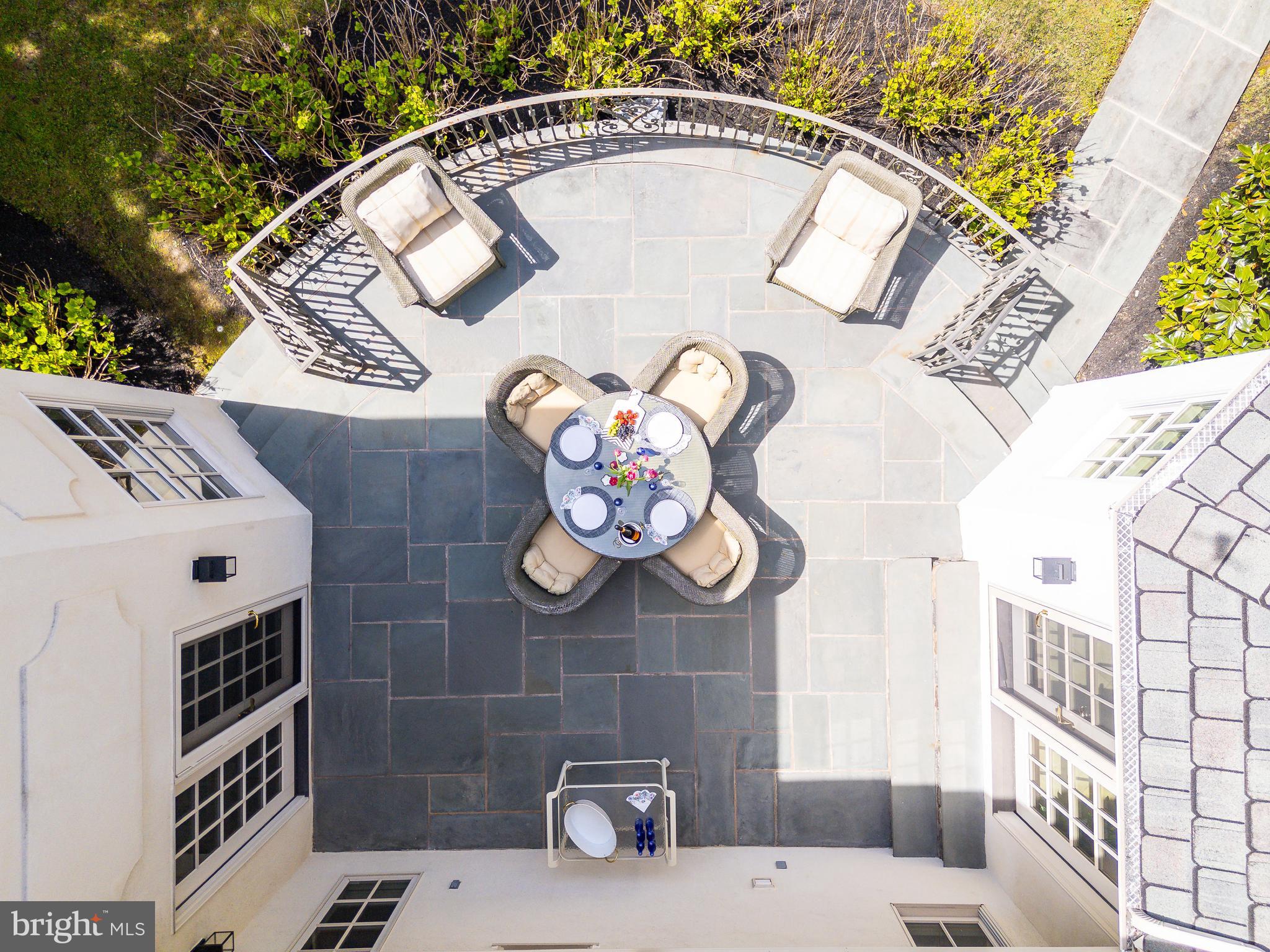 BRYN MAWR - Residential