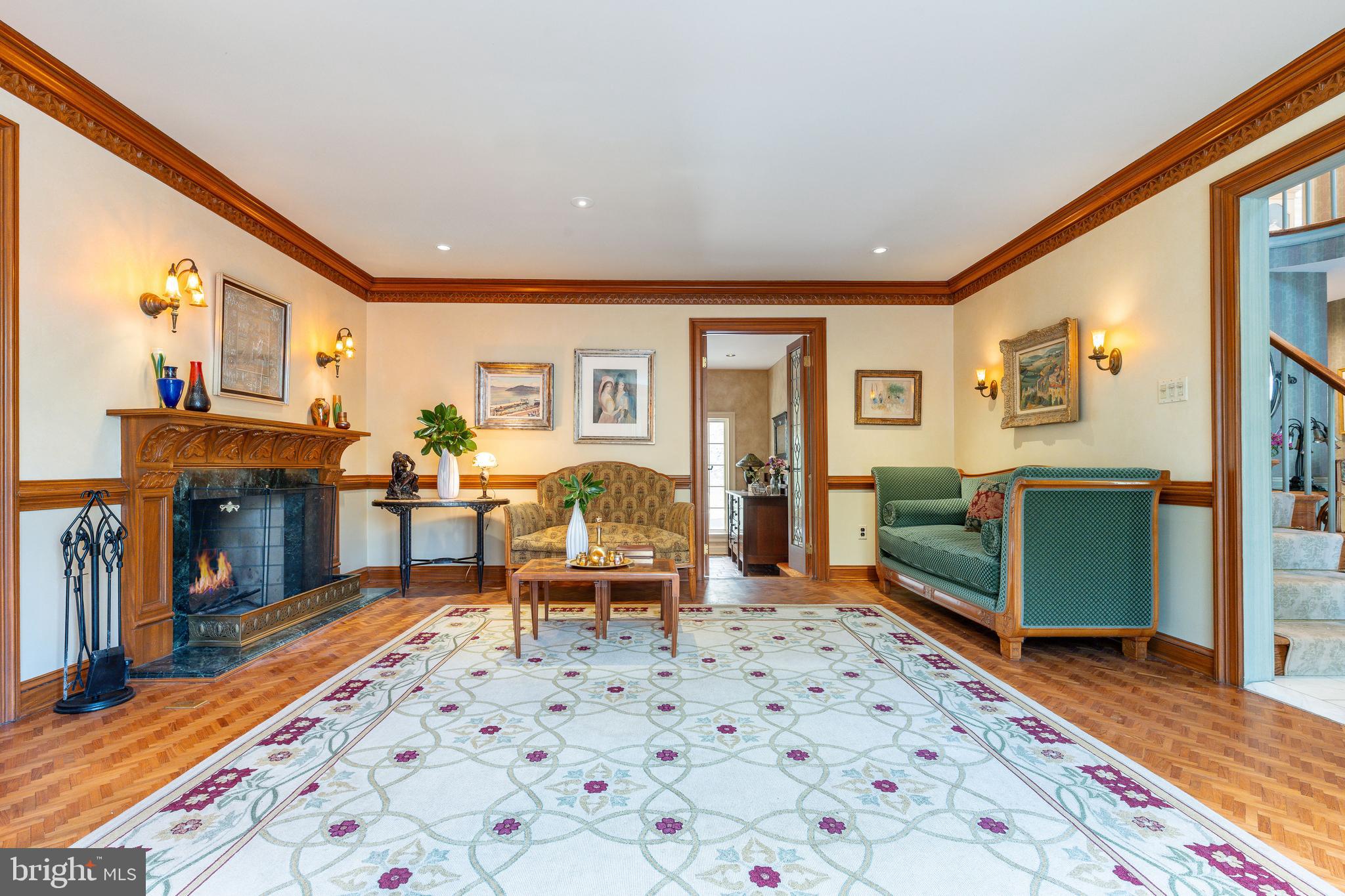 BRYN MAWR - Residential