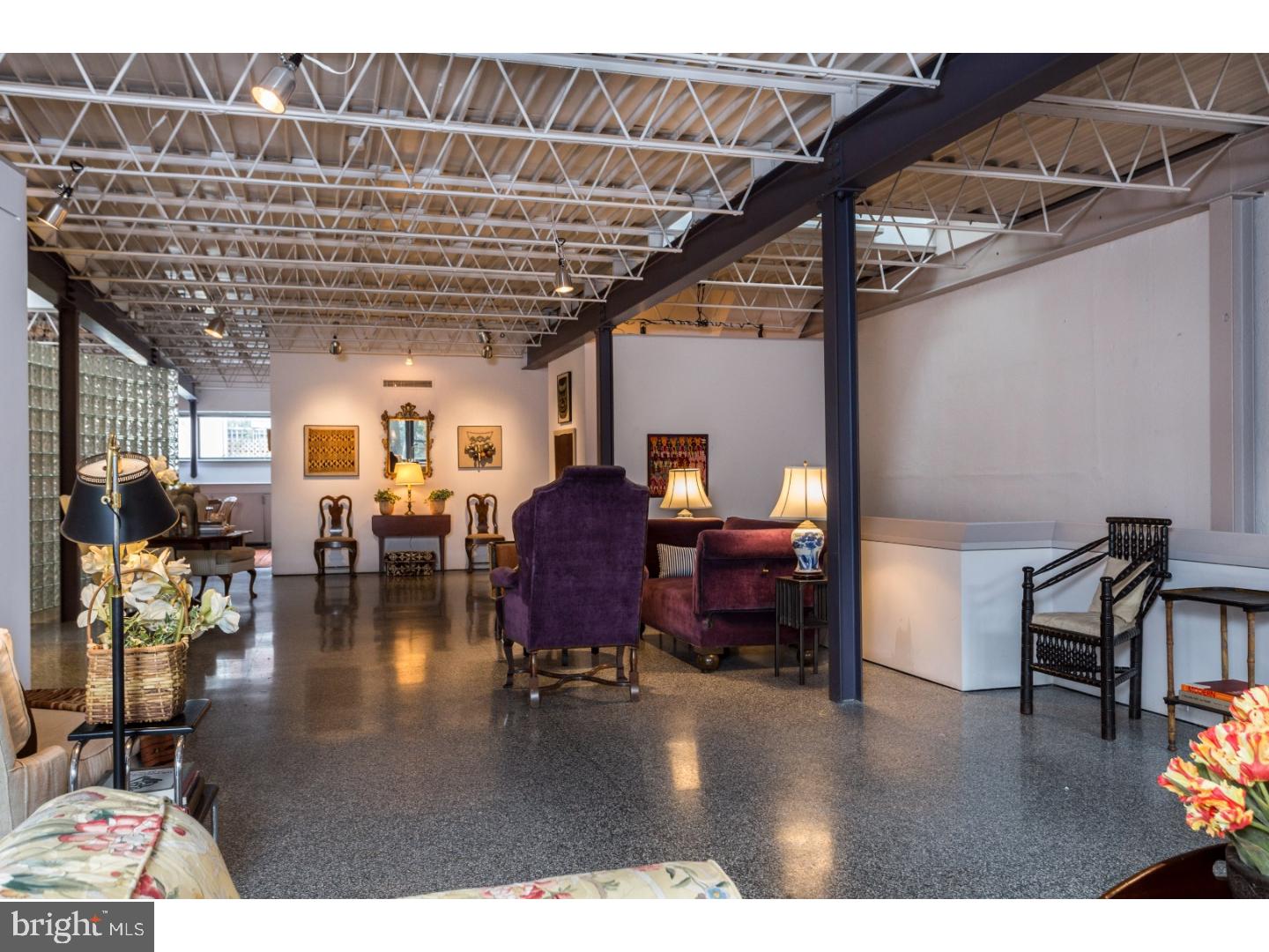 ART MUSEUM AREA - Residential