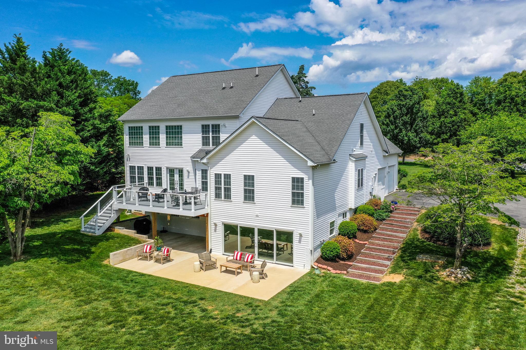 ANNA VISTA - Residential