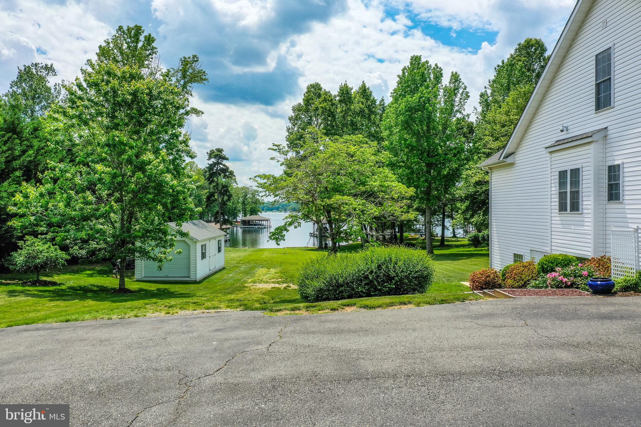 ANNA VISTA - Residential