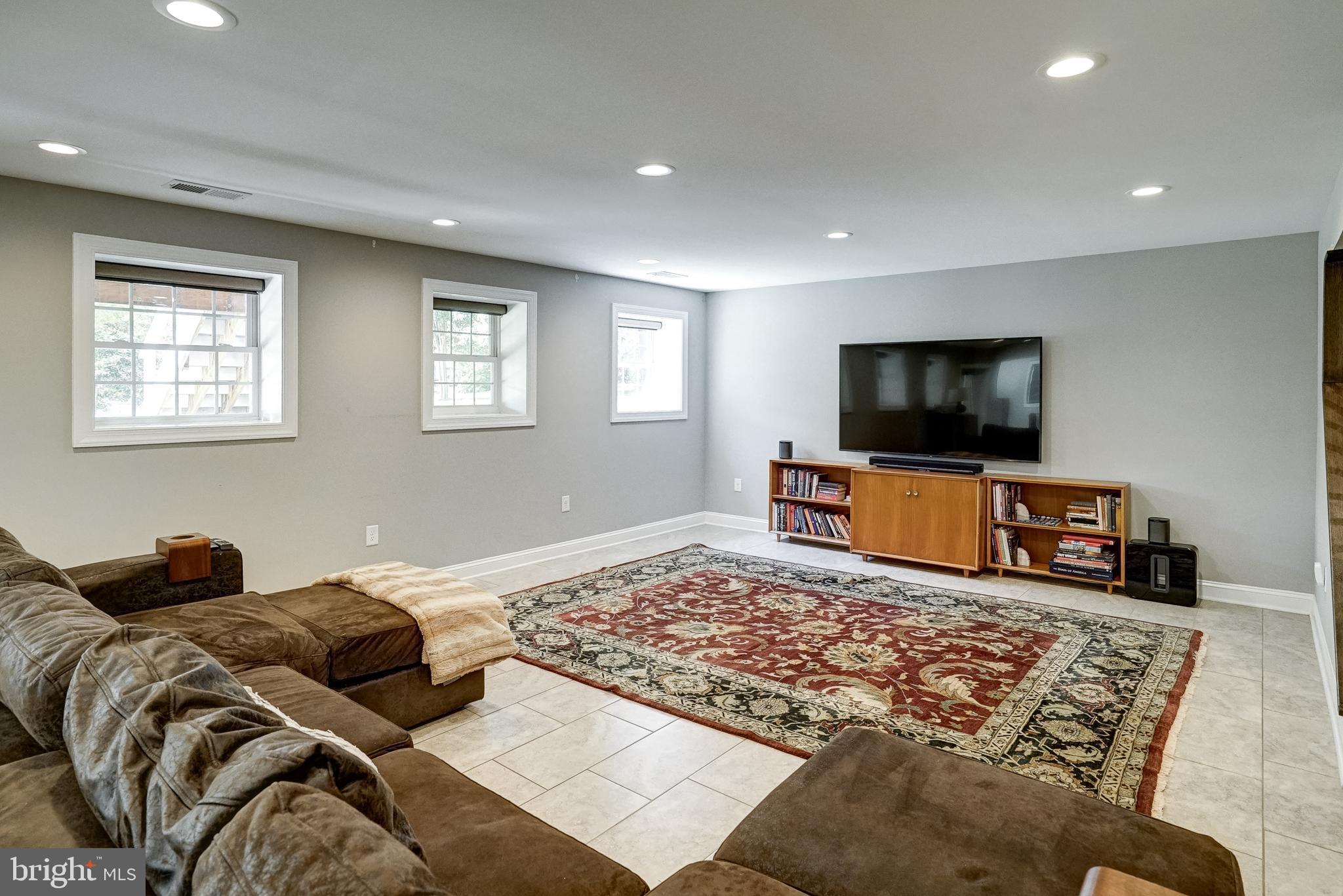 ANNA VISTA - Residential