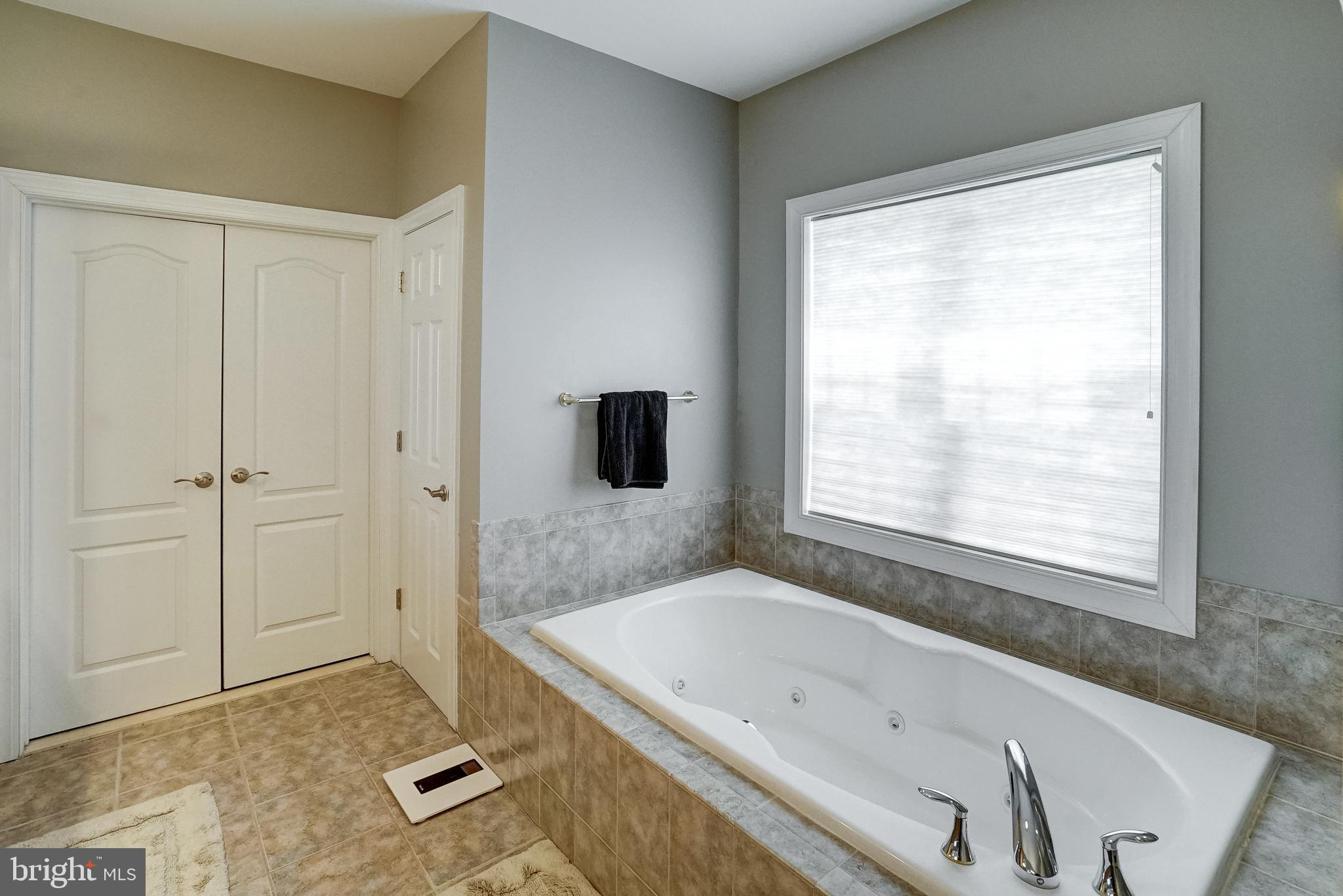 ANNA VISTA - Residential