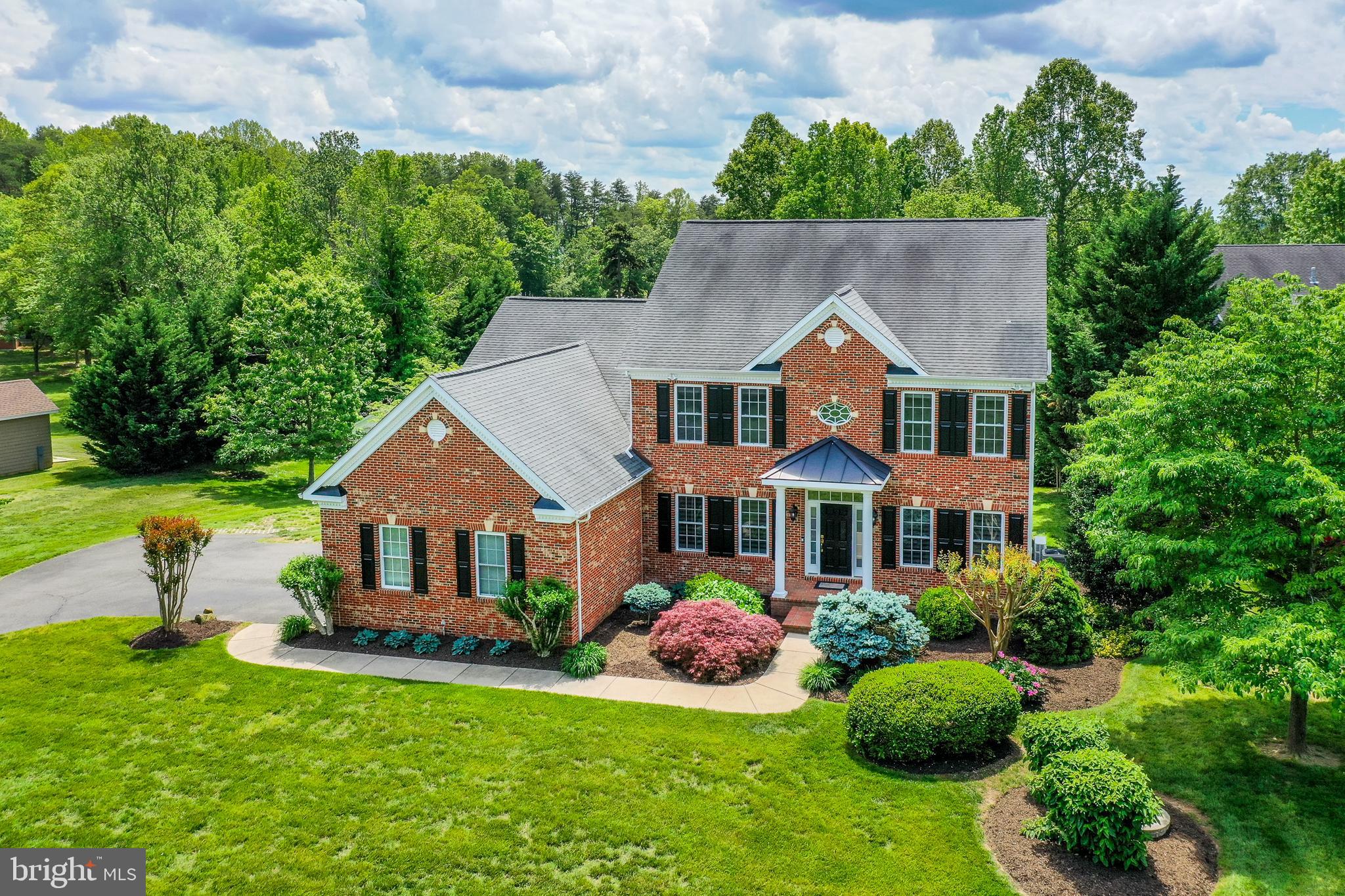 ANNA VISTA - Residential