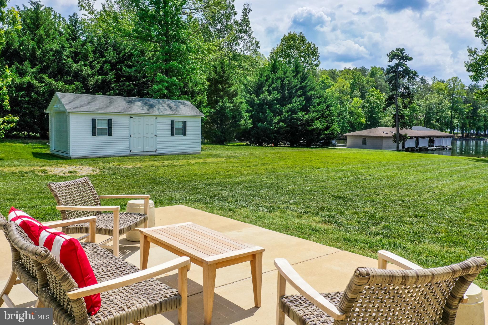 ANNA VISTA - Residential