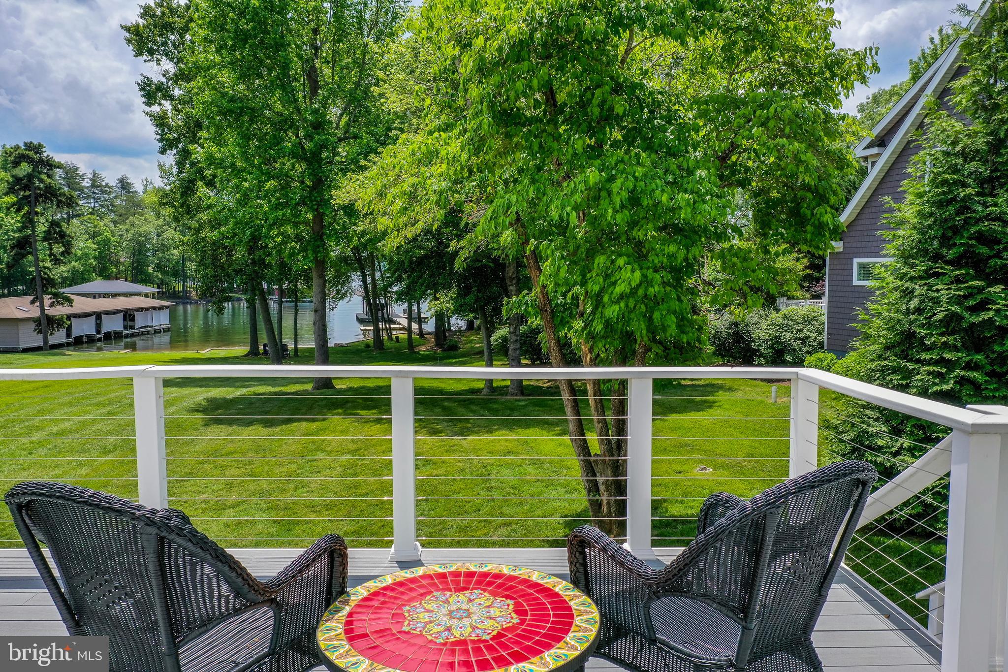 ANNA VISTA - Residential