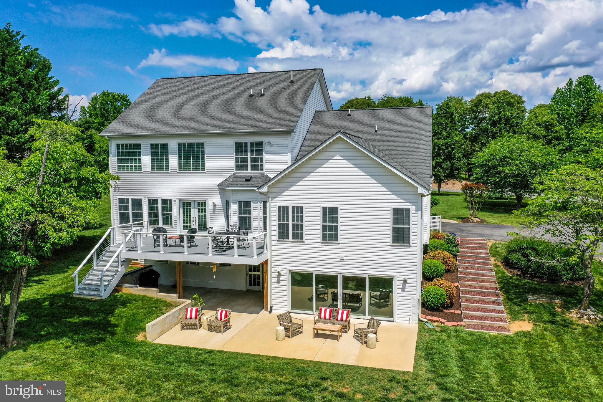 ANNA VISTA - Residential