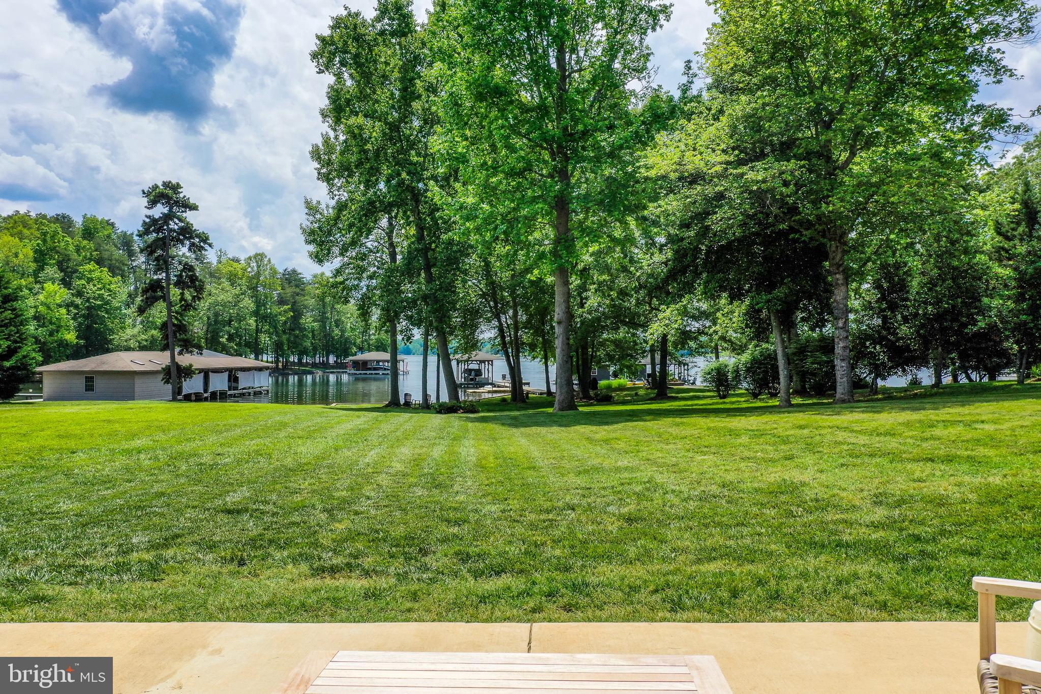 ANNA VISTA - Residential