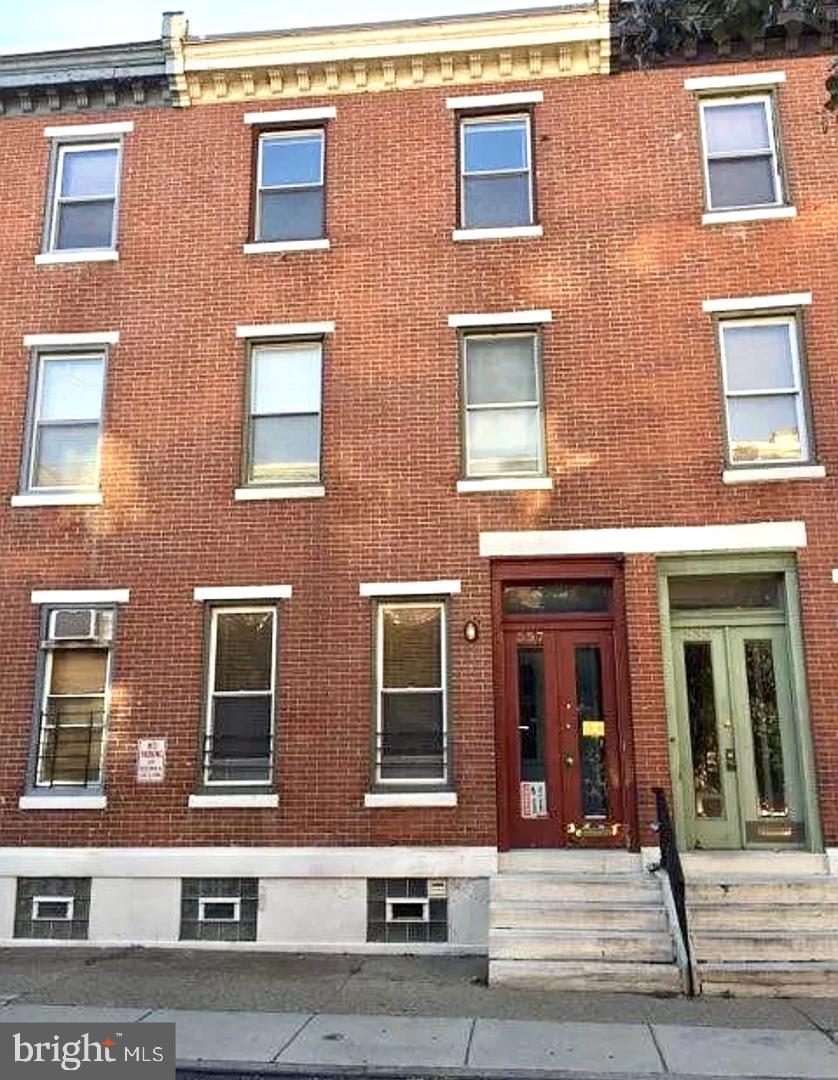 557 N 16TH STREET