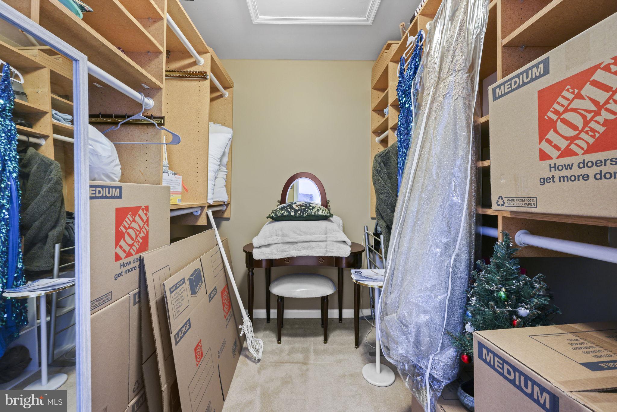 MAJORS CHOICE - Residential