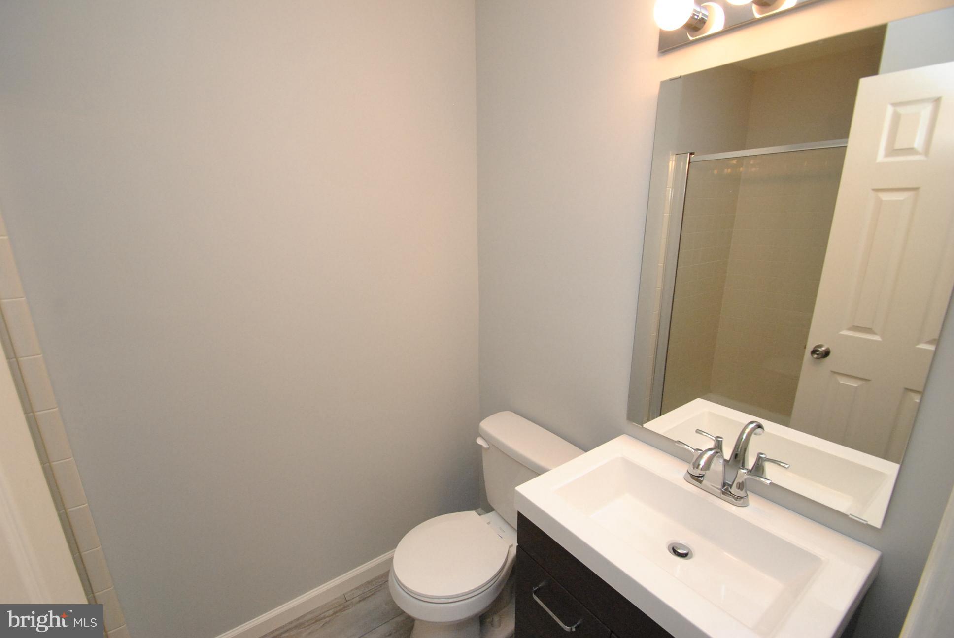 EATON SQUARE - Residential