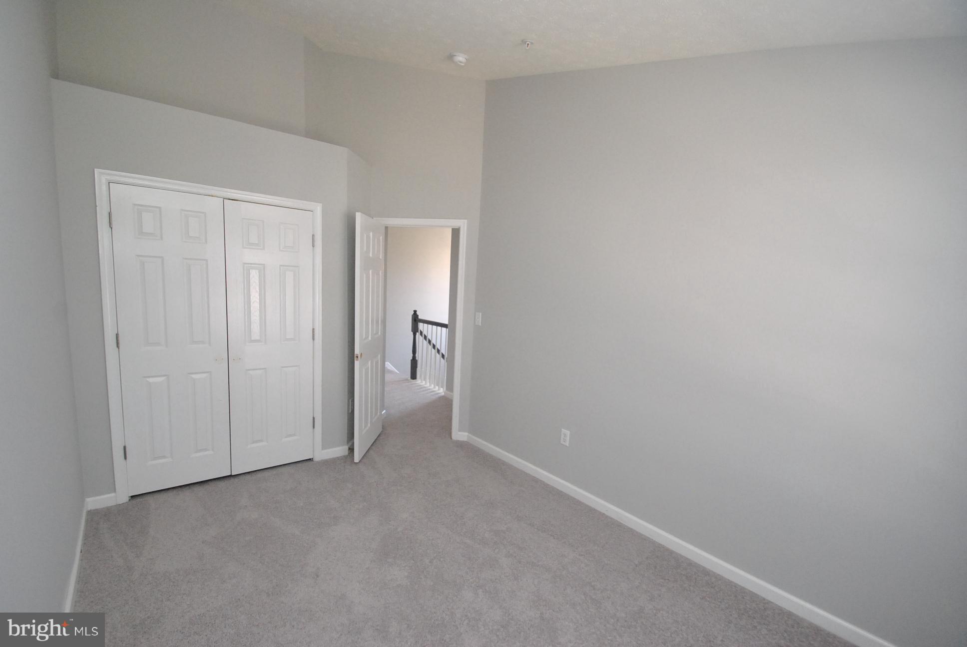 EATON SQUARE - Residential