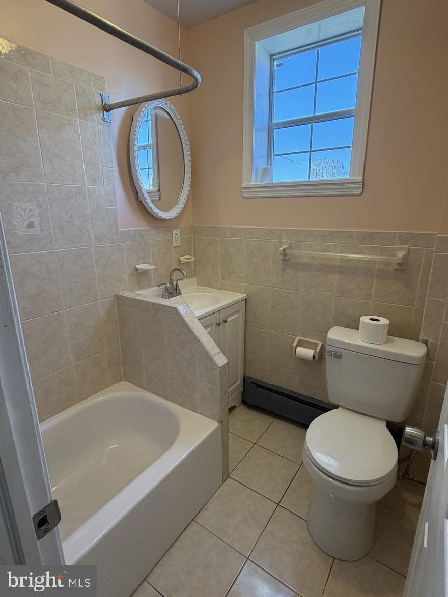 MAYFAIR - Residential