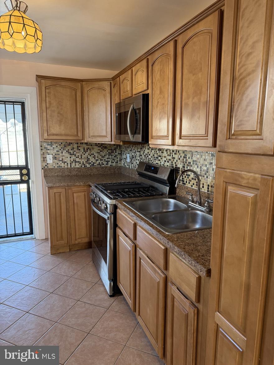 MAYFAIR - Residential