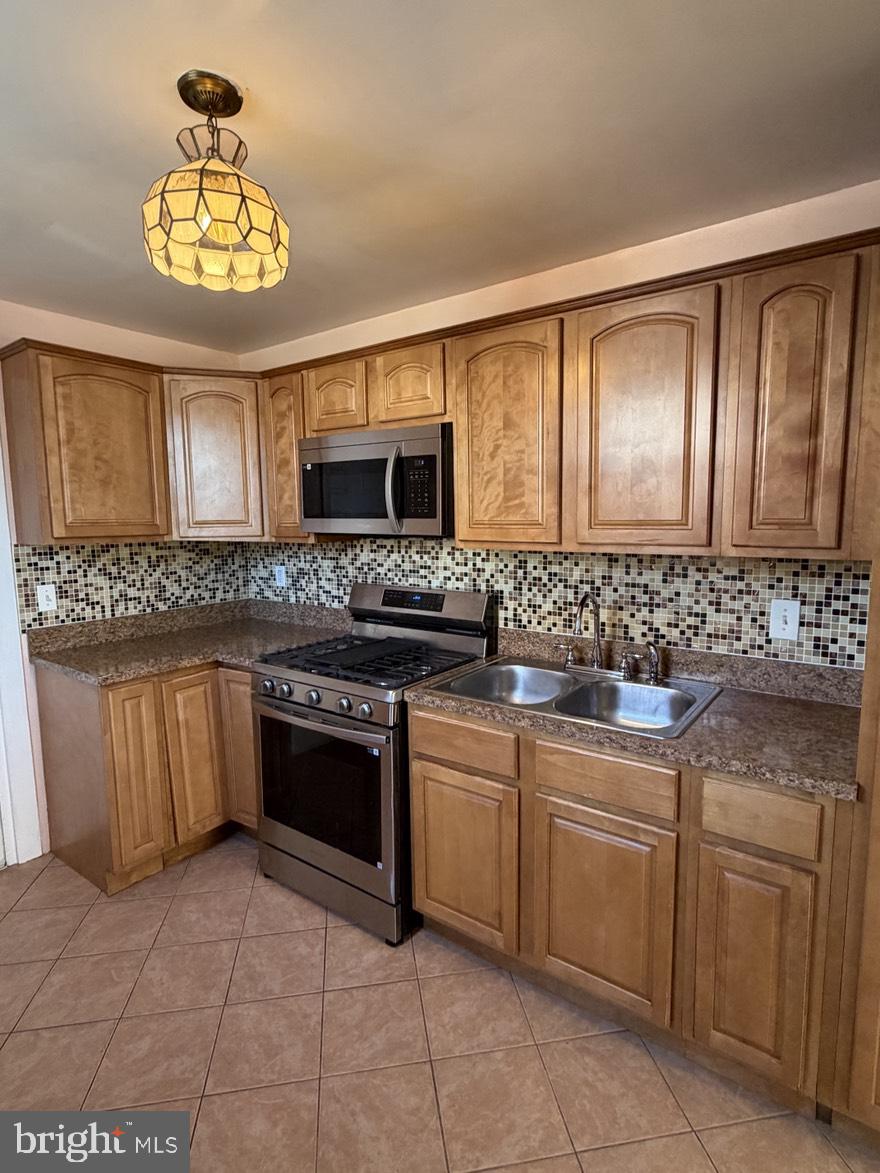 MAYFAIR - Residential