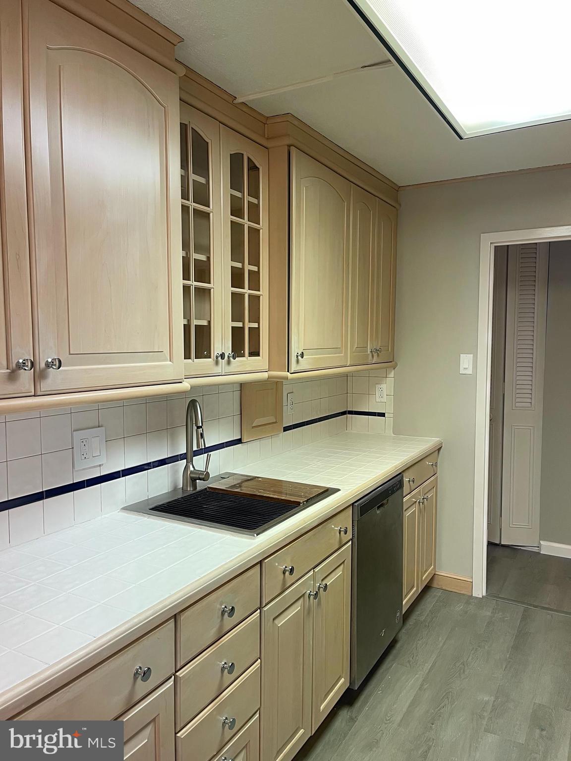 GREEN HILL - Residential