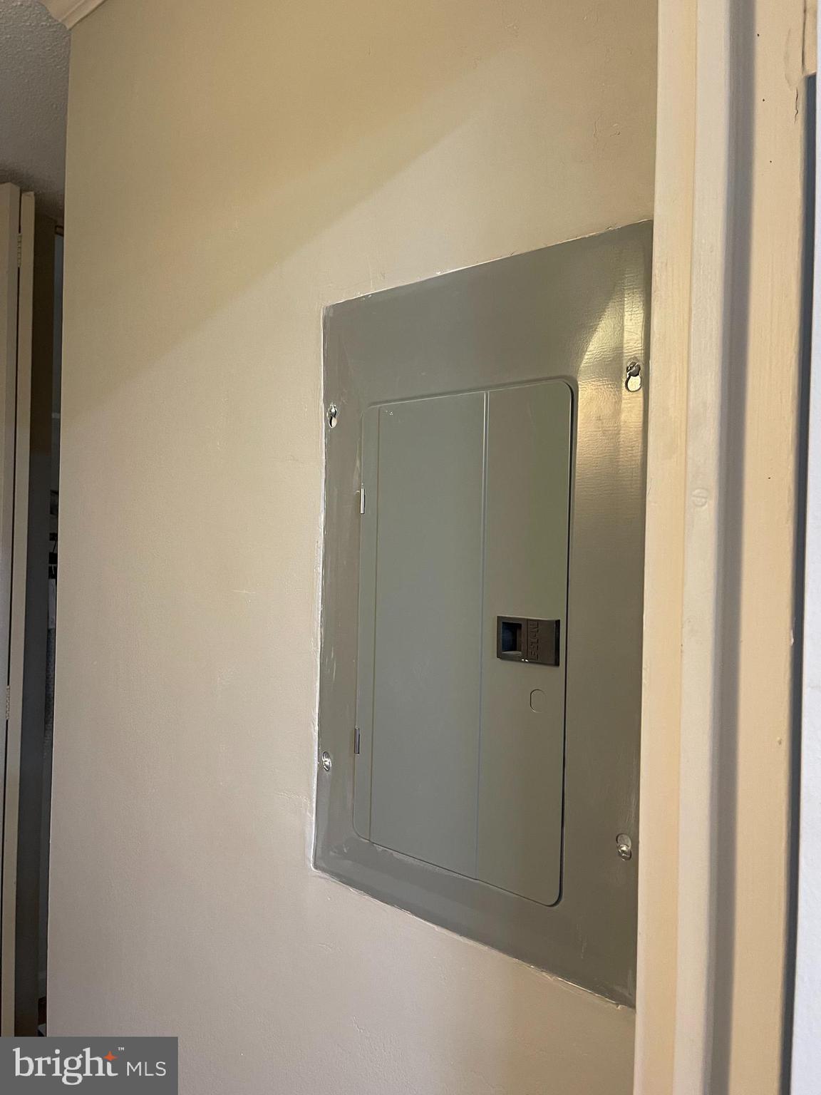 GREEN HILL - Residential