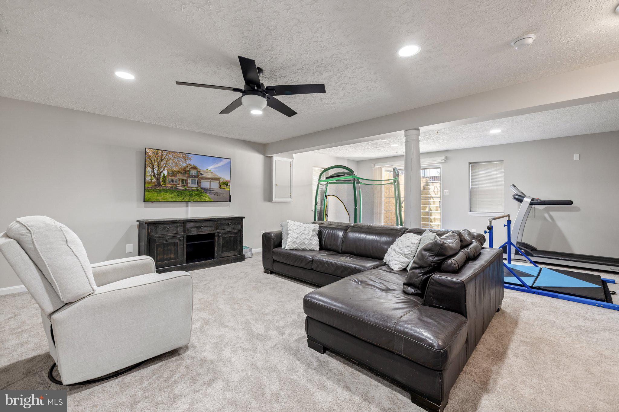 BRIDLEWOOD - Residential Lease