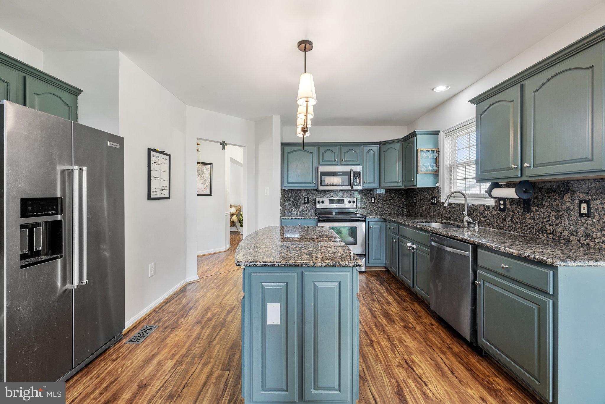 BRIDLEWOOD - Residential Lease