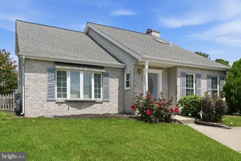 MLS: MDBC2171586