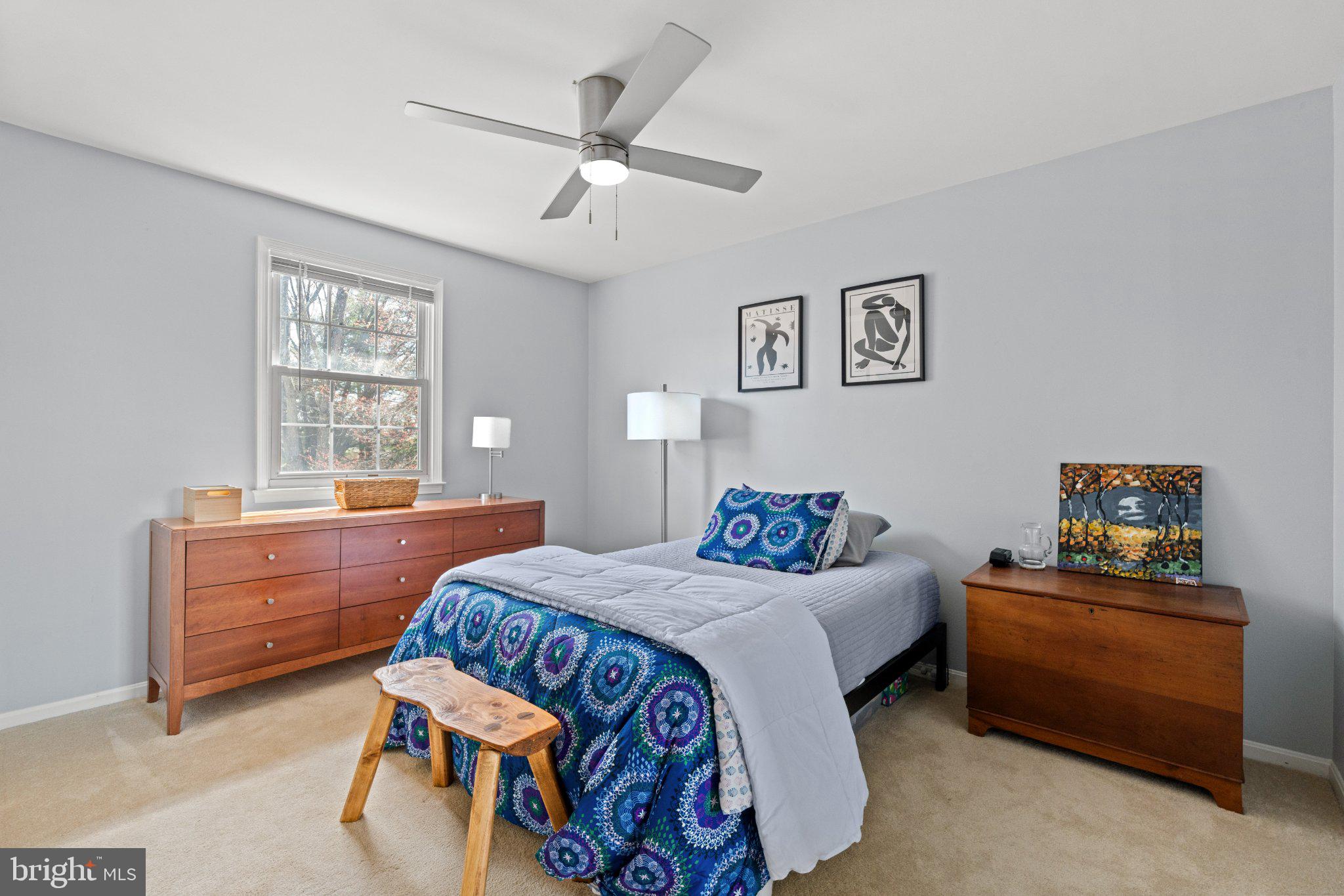 LAKEPOINTE - Residential