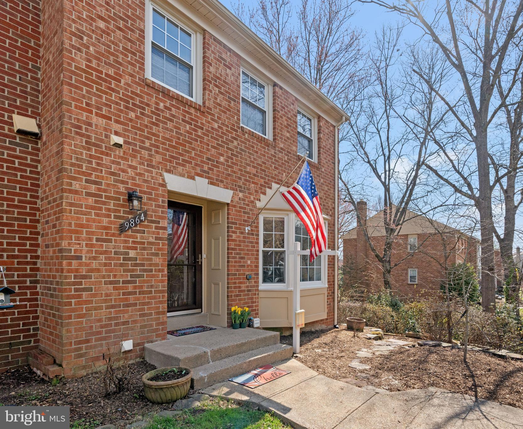 LAKEPOINTE - Residential